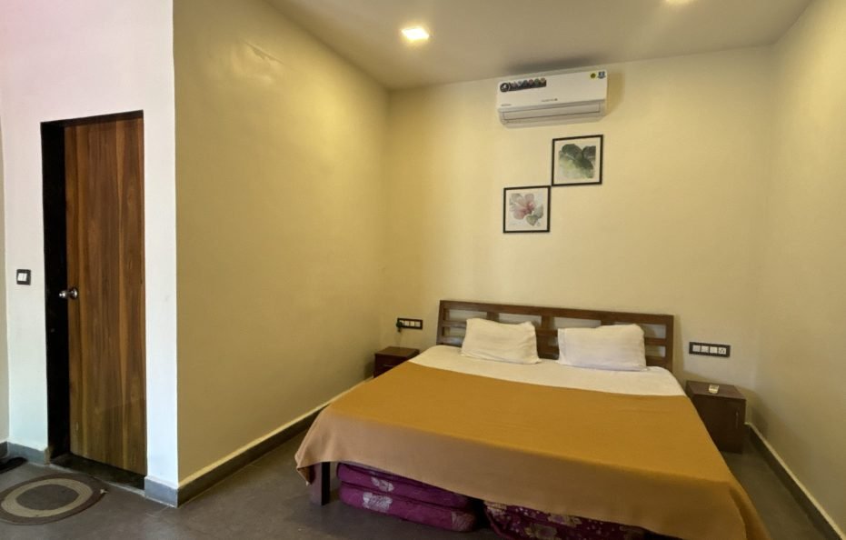 Rishabh Farm’s AC Cottage