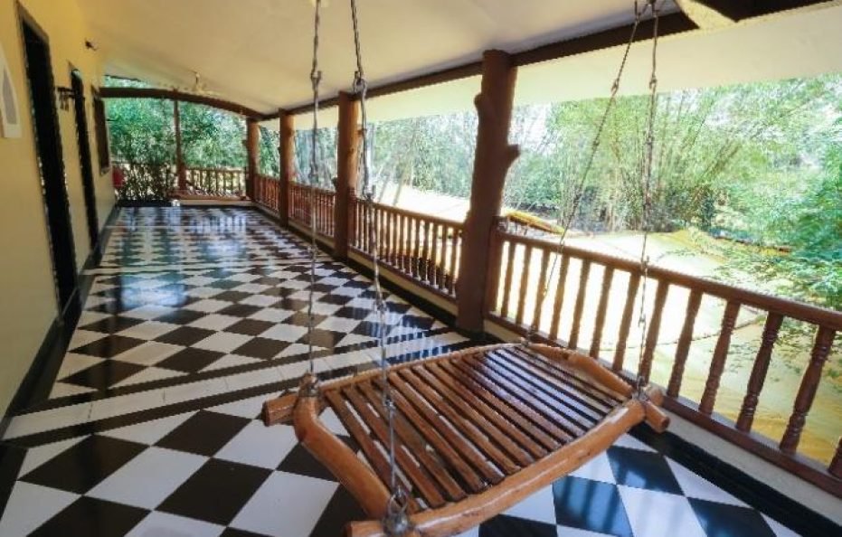 Saguna Baug’s Row House