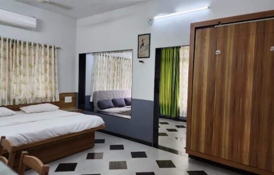 Saguna Baug’s Row House