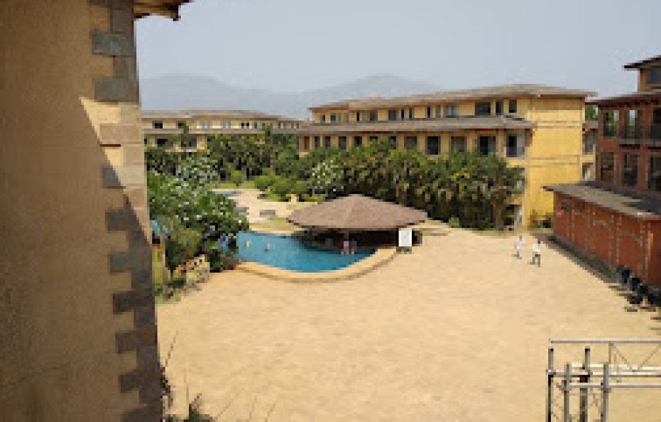 Saguna Baug Farmhouse in Neral