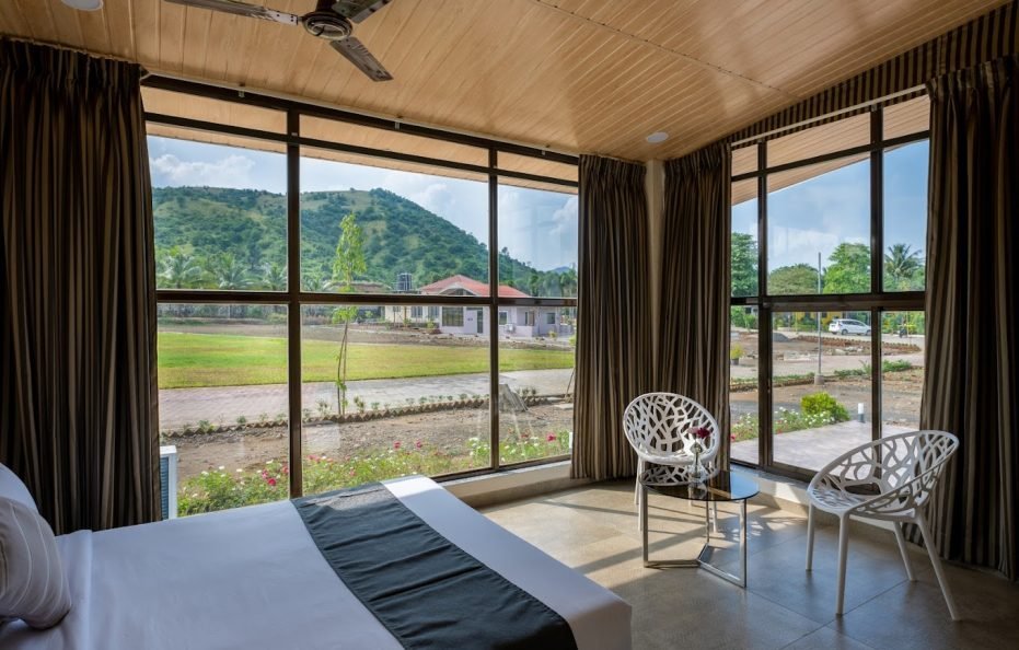 Hill Rock Resort in Neral