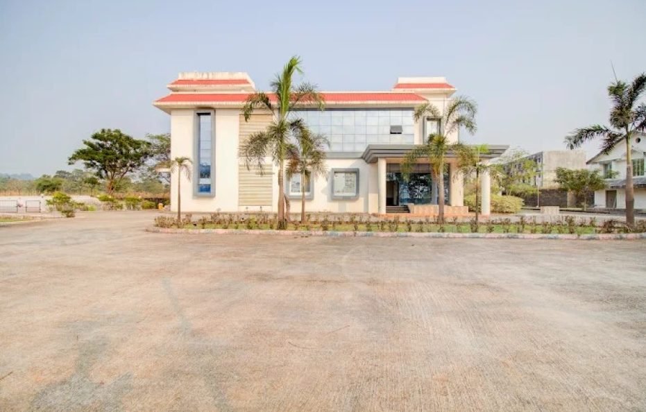 Collection O Greenwood Resort Karjat