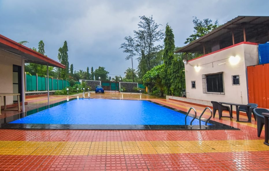 DST Farms – Karjat