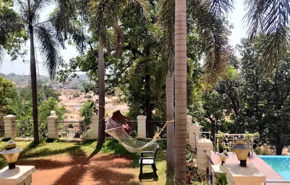 Divine Roots Luxury Stay Neral