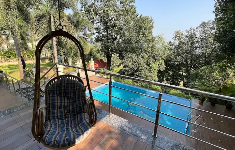 Divine Roots Luxury Stay Neral