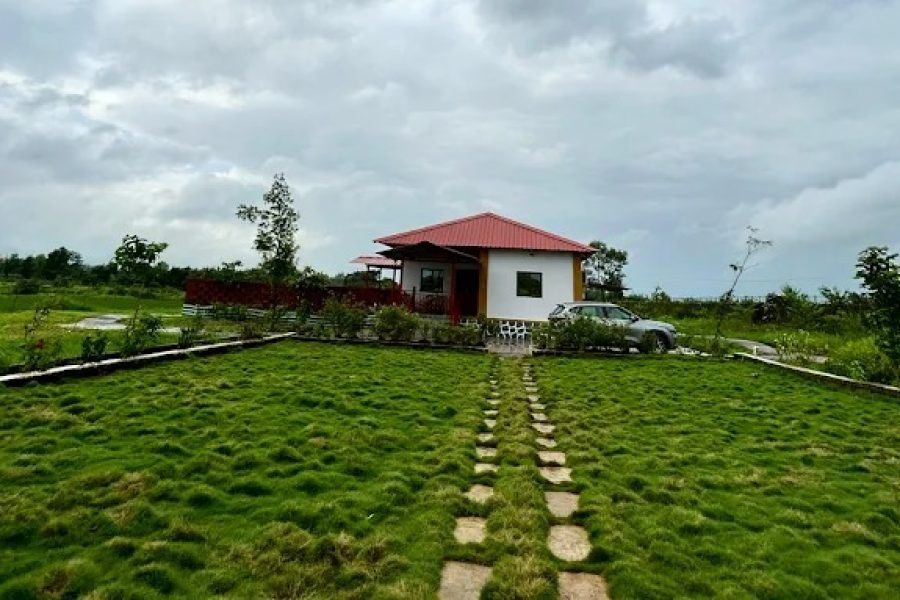 Karjat Hills Farmhouse – Villa with pool