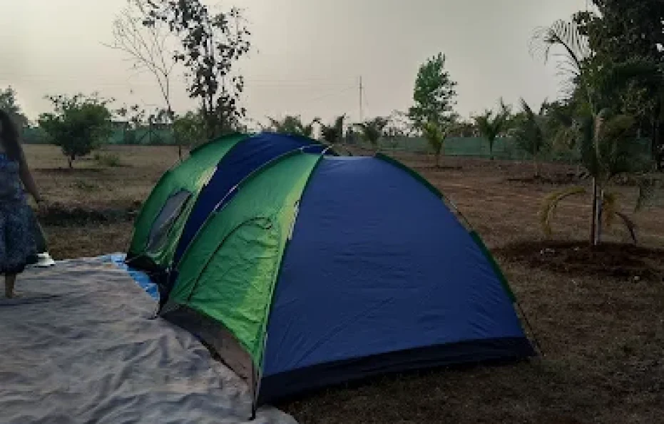 LivingStone Reflektions Karjat