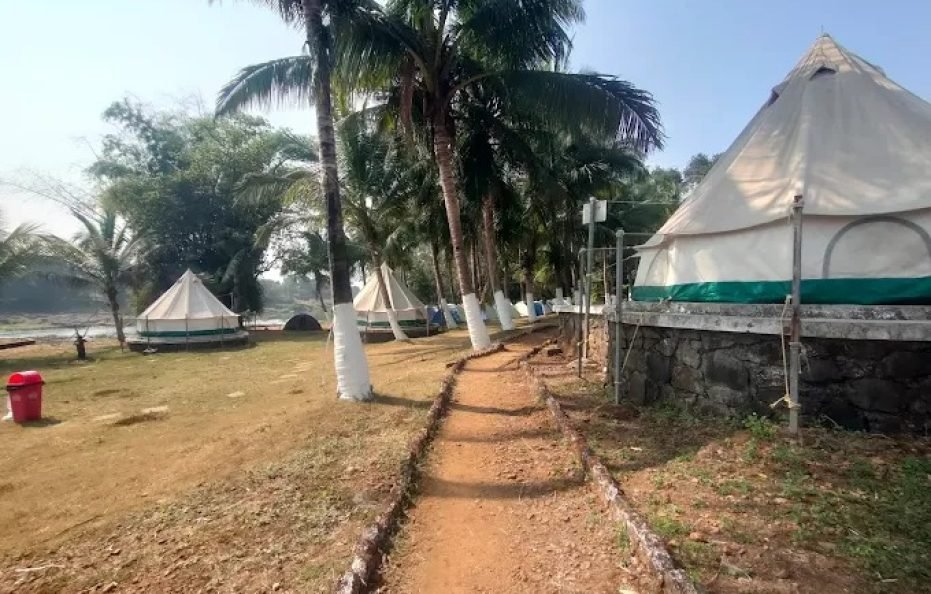 Moonstone Hammock Karjat