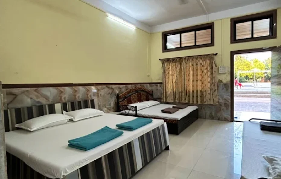 SAN Farmhouse & Resort