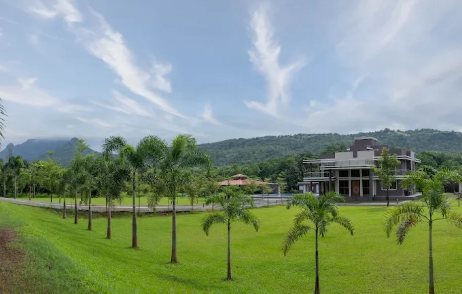 Shreeji Farms by Stayscape Karjat