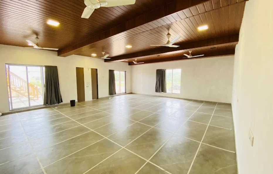 The Mountain View Neral