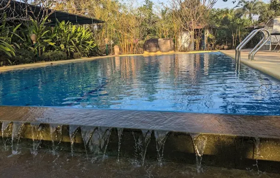 Tooth Mountain Farms Karjat