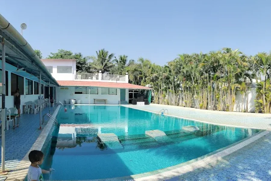 Seven Star Holiday Resort Karjat