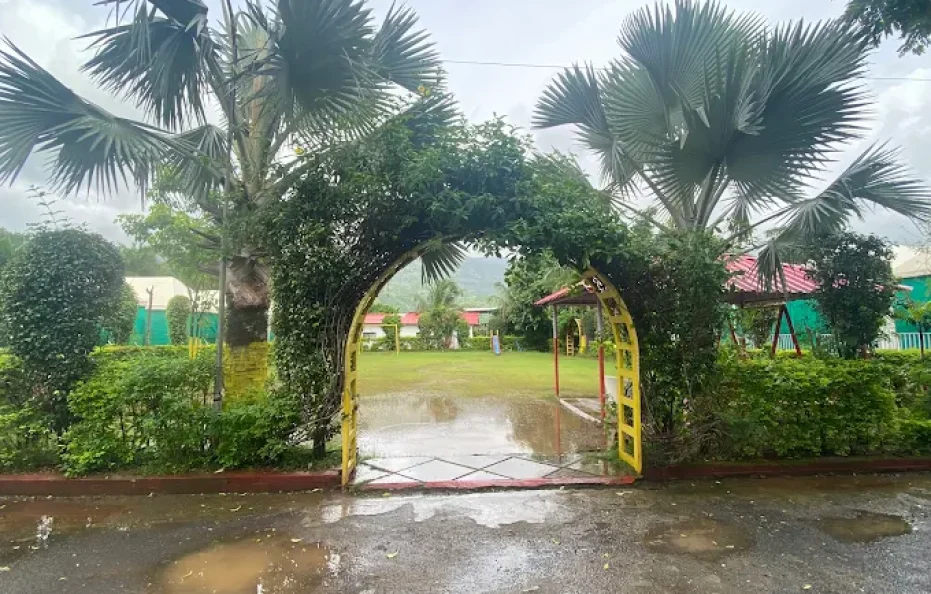 Seven Star Holiday Resort Karjat