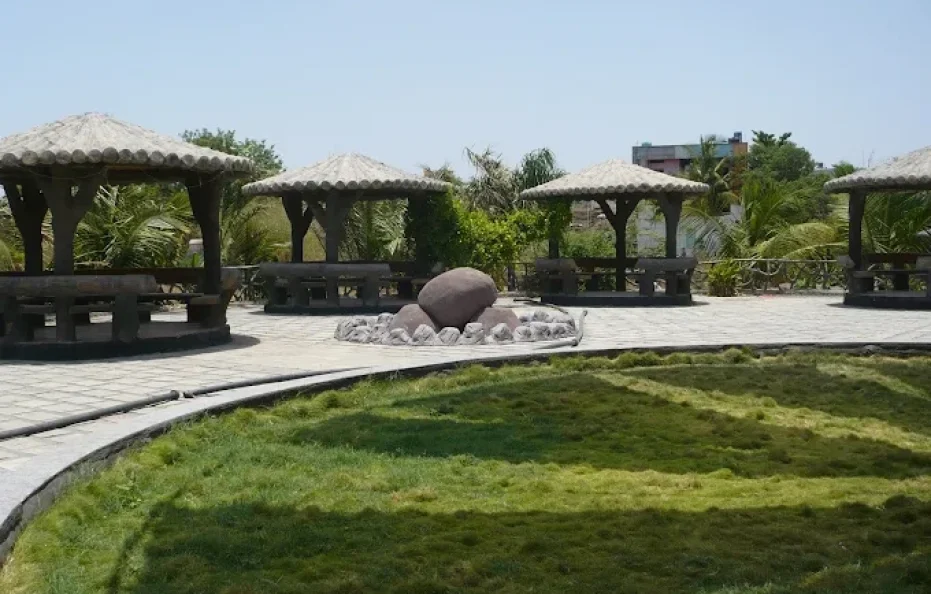 Hotel Halge Garden Karjat