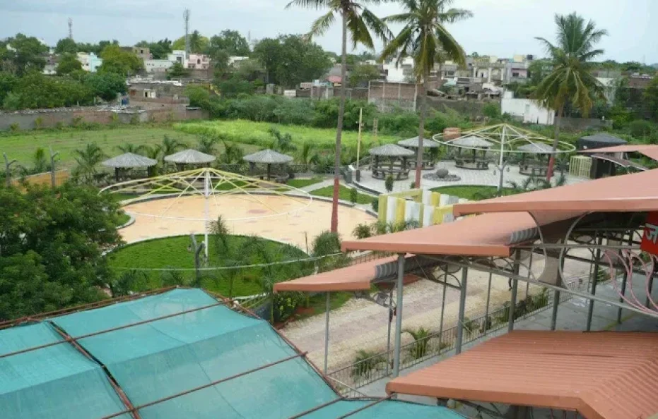 Hotel Halge Garden Karjat