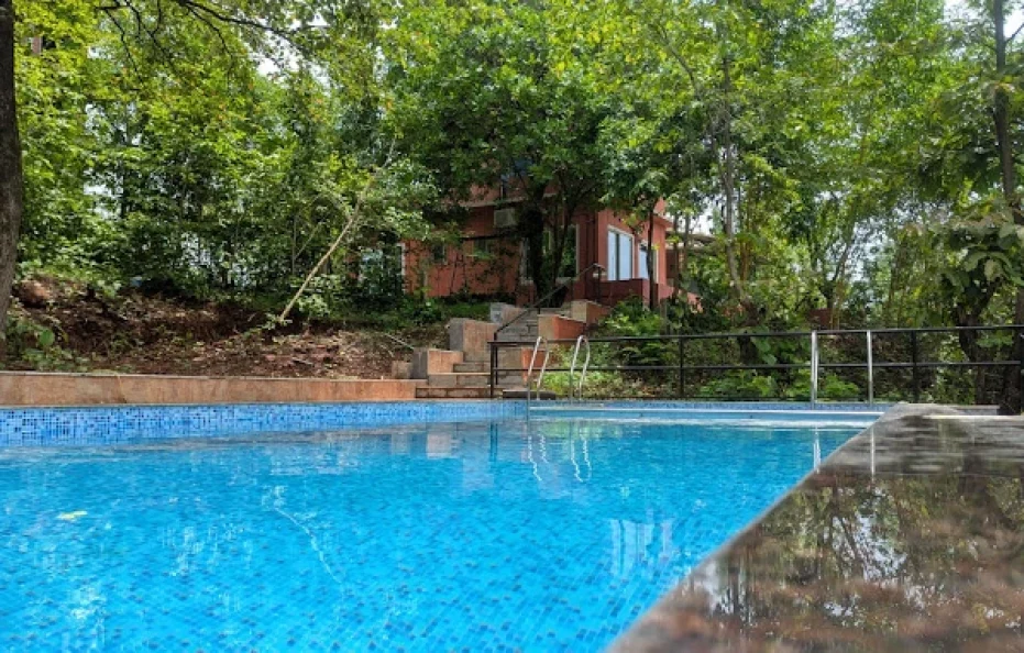 River Trail Cottage Stay Karjat