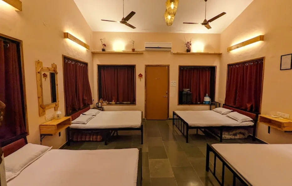 River Trail Cottage Stay Karjat