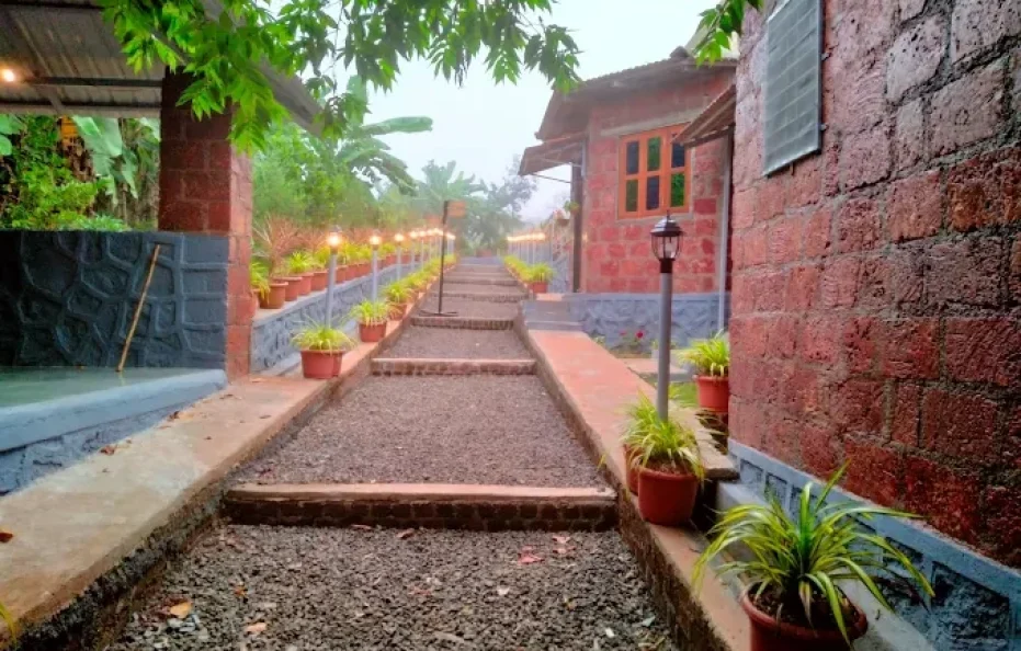 Saveda Farm & Cottages Karjat