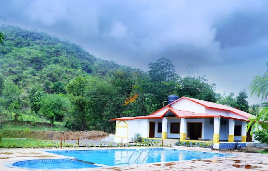 Sunny Farms Karjat