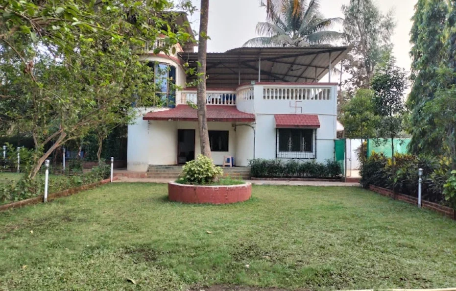 The Red Roof – Eco Stay Karjat