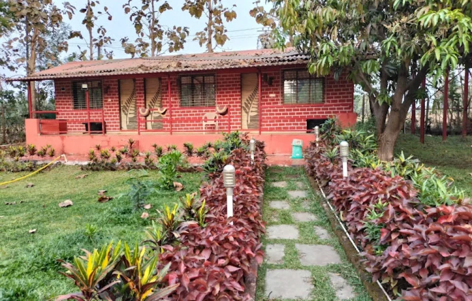 The Red Roof – Eco Stay Karjat