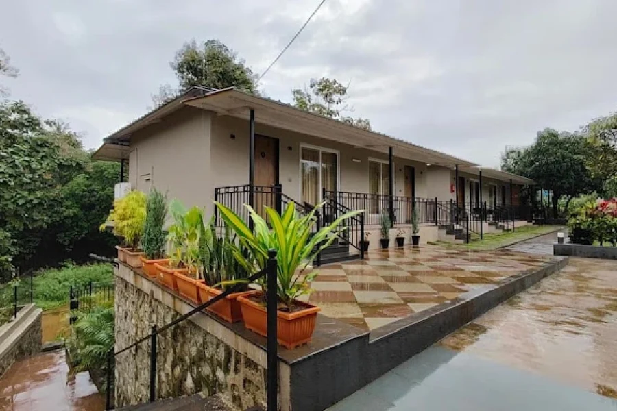 Unwind Farmhouse Karjat