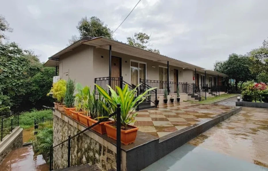 Unwind Farmhouse Karjat