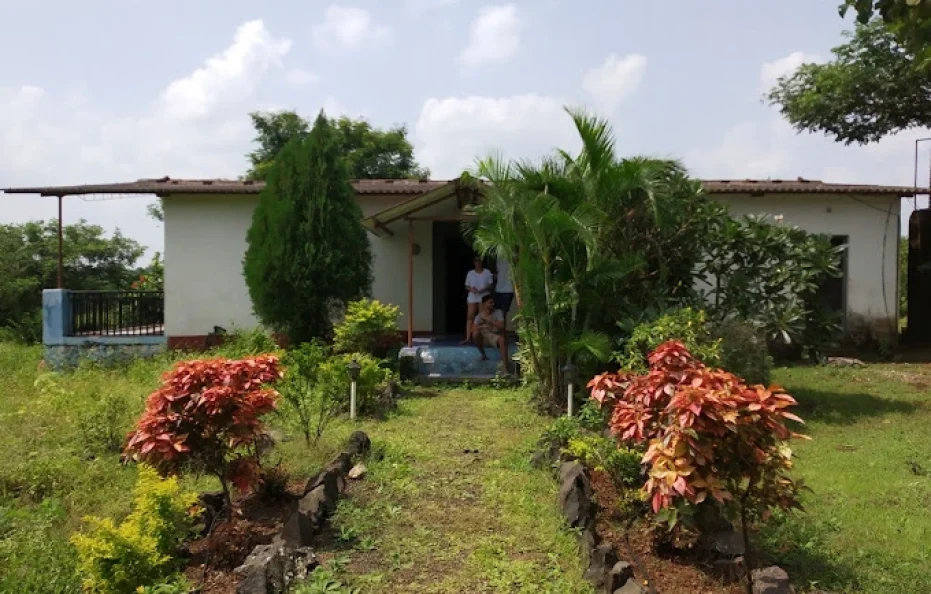 CJ’s Farmhouse Karjat