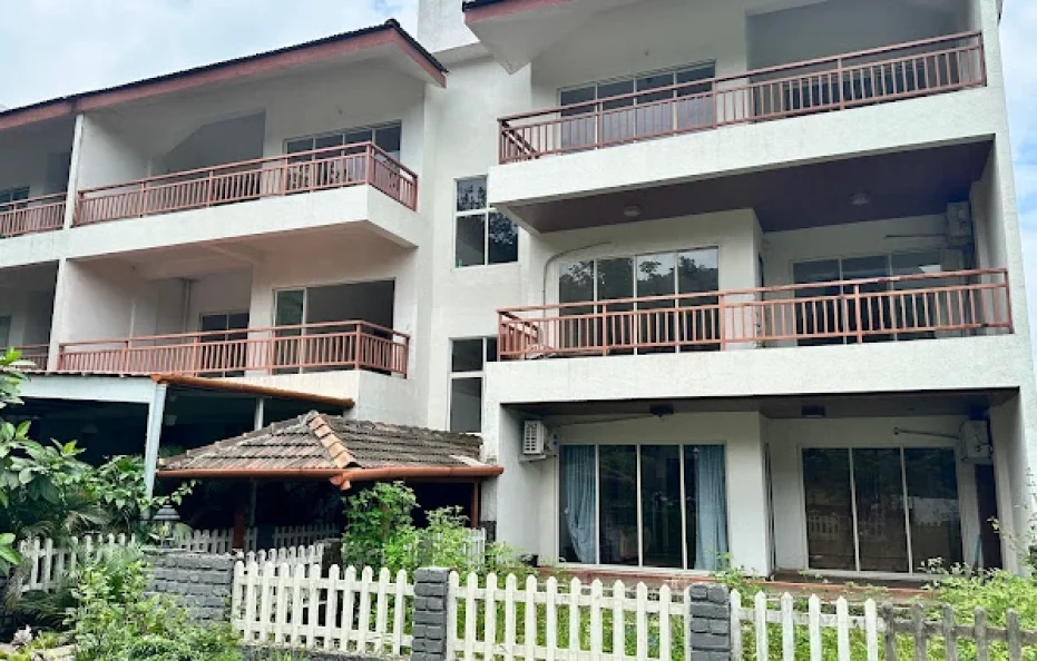 Eleventh Yards Karjat