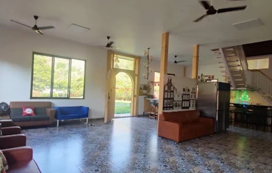Fernandes Farm Karjat