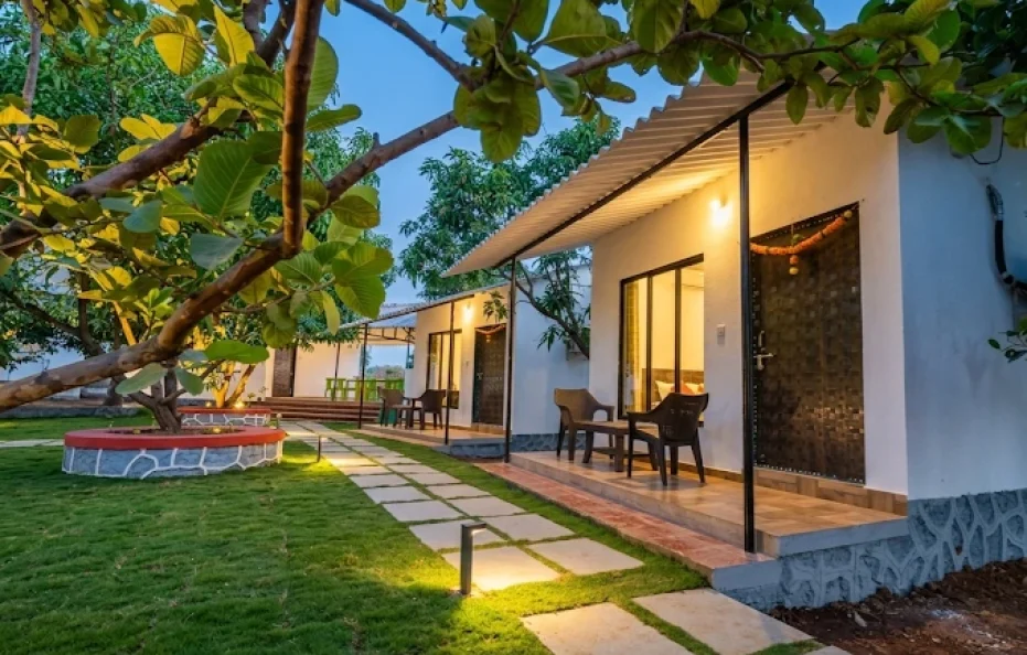 LSQ Ruturaj Farms Karjat