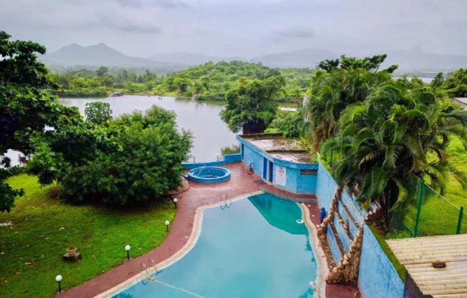 Lake House Villa Karjat