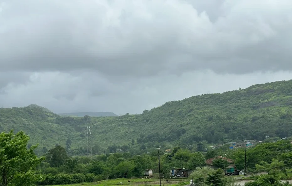 Loveins Farmhouse Karjat