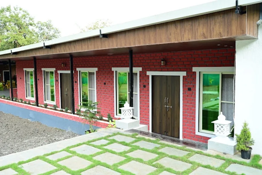 Mount Mention Farm Bhivpuri