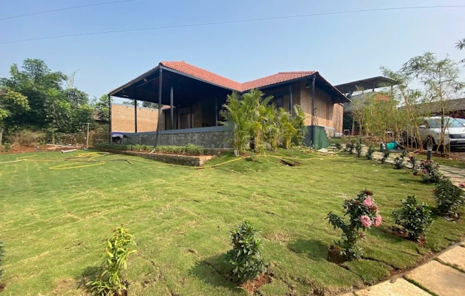 Nirrvana Organic Farmhouse Khadawali