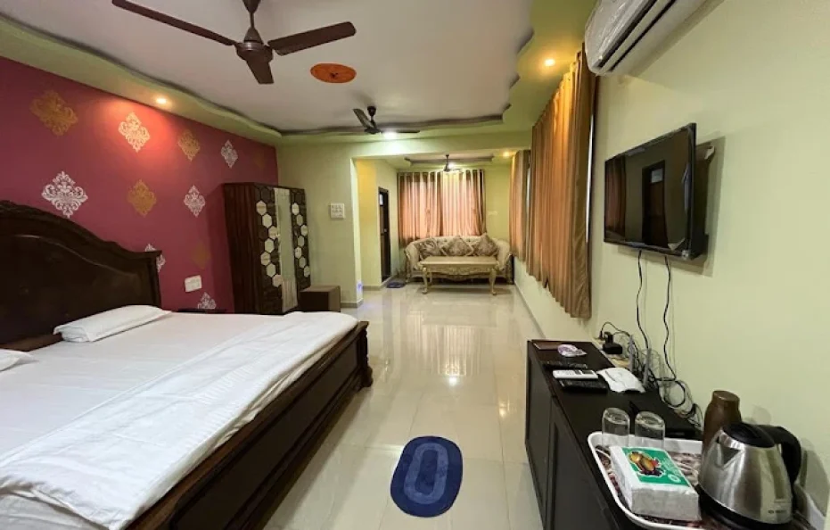 Nisarg Anandvan Badlapur