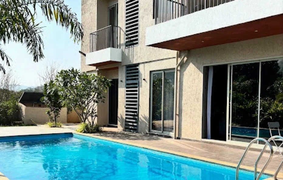 Red Tree Villa Karjat