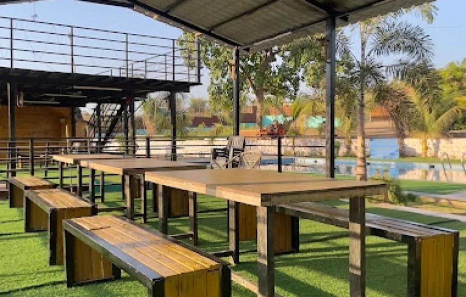 Shiv Wooden Villa Kalyan