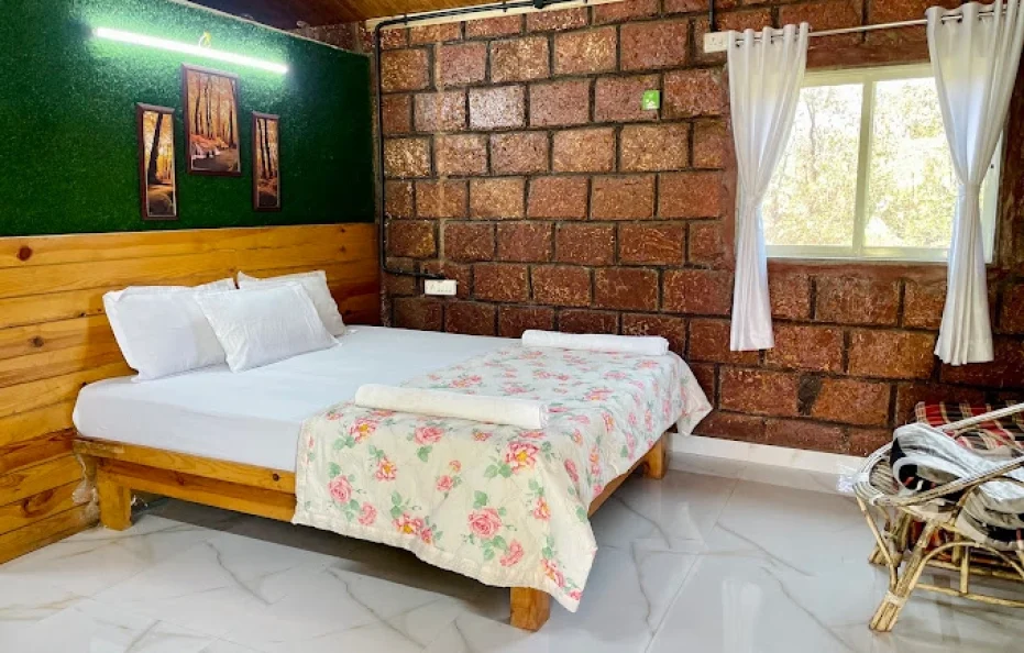 Shiv Wooden Villa Kalyan