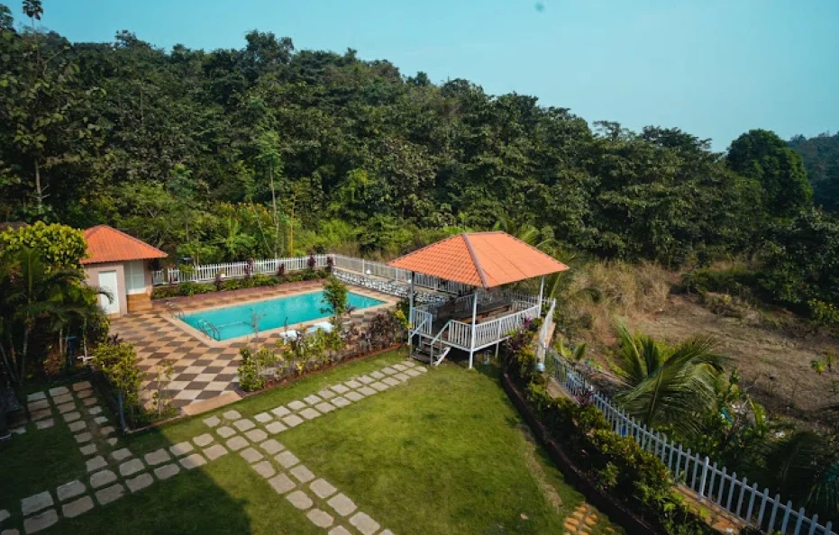 Villa Waterfront Valley Karjat