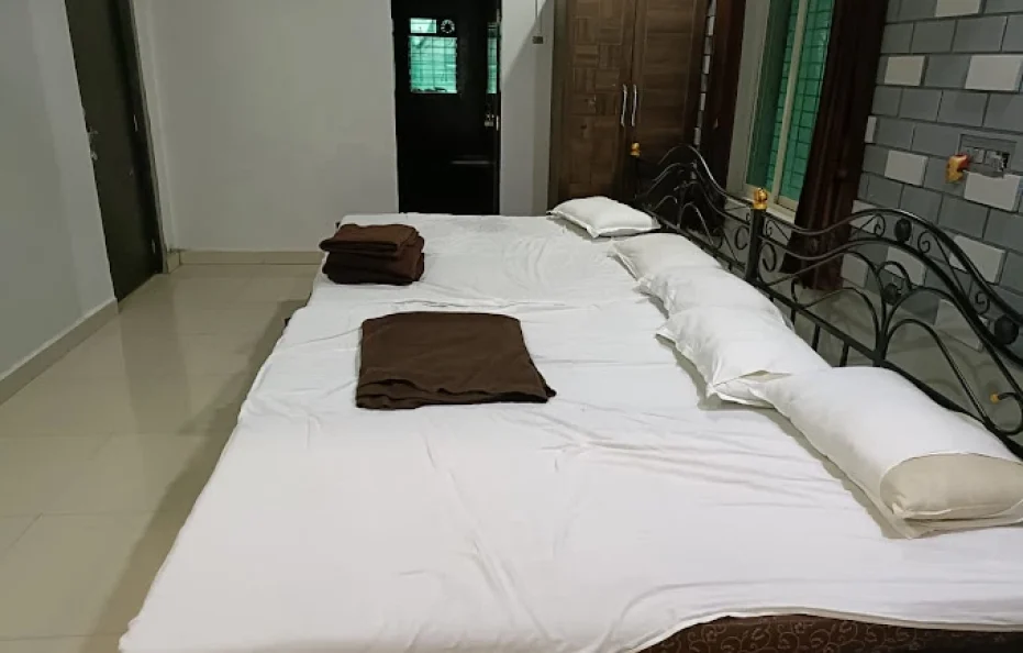 Whispering Woods Vangani