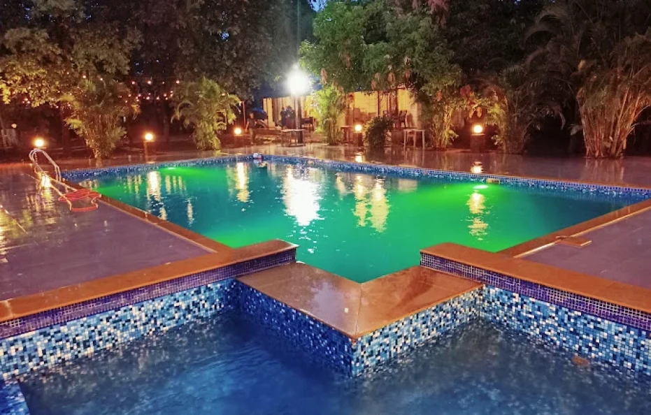 Whispering Woods Vangani