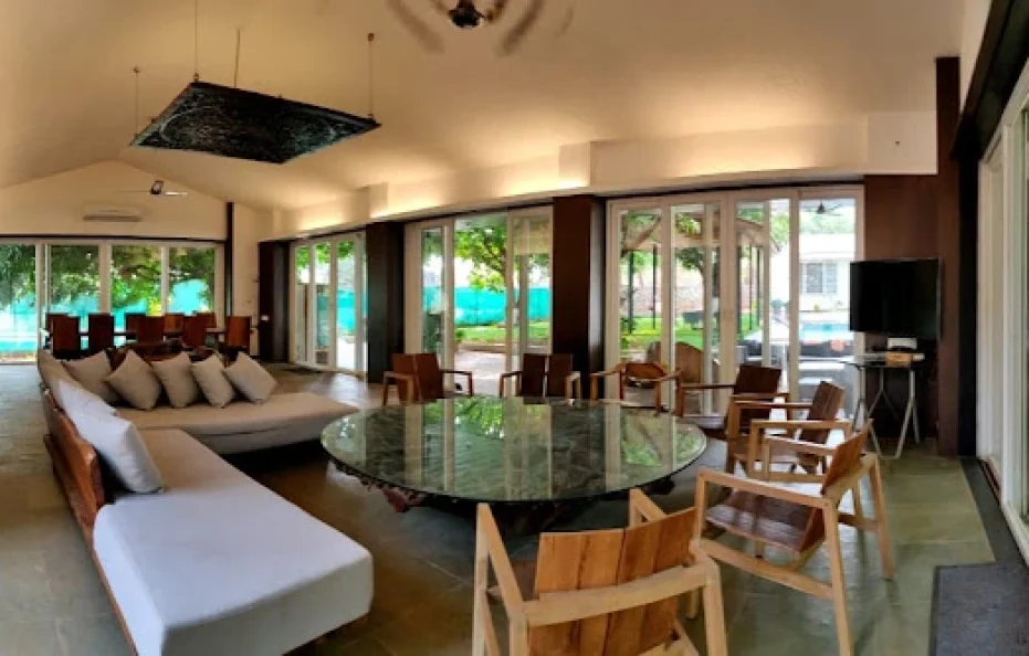 Z-1 Villa Karjat