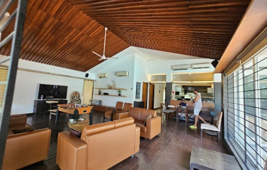 Z-1 Villa Karjat