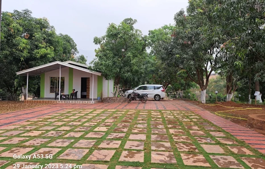Aayush Farm & Resort Karjat