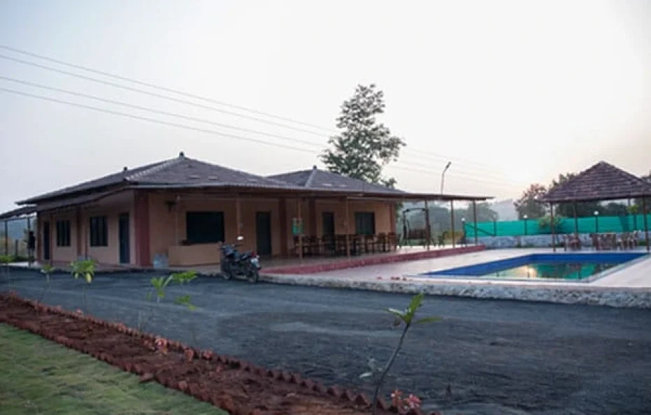 Bridge Corner Resort Karjat