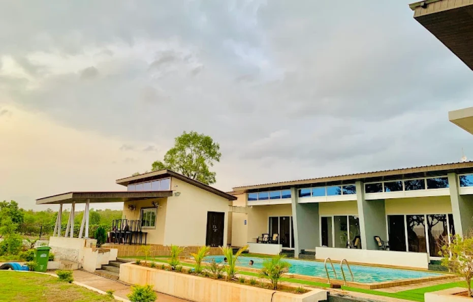 Gharat Farm Stay Vangani