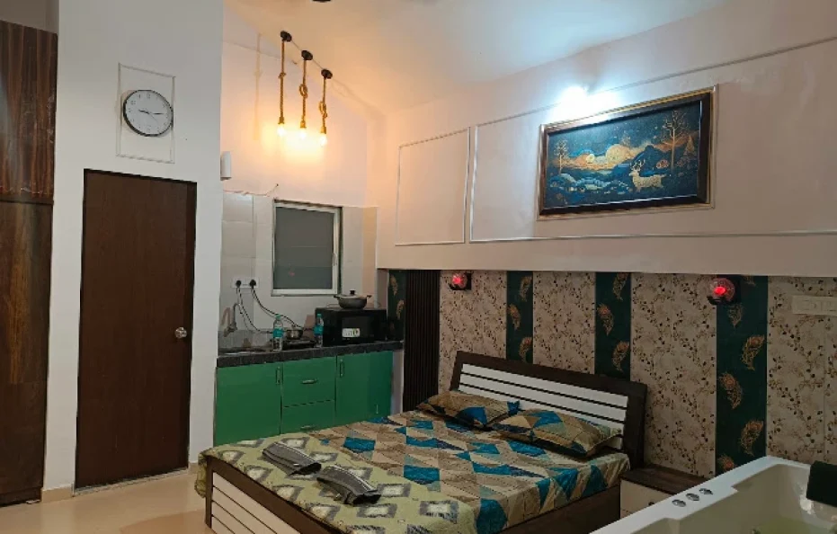 Holiday Maiyaan Karjat