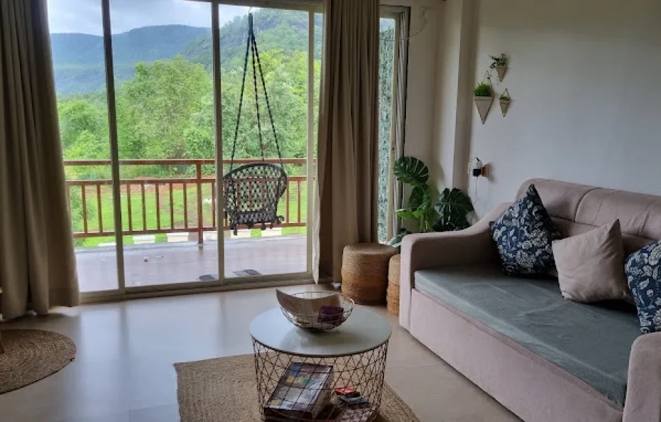 Holiday Maiyaan Karjat
